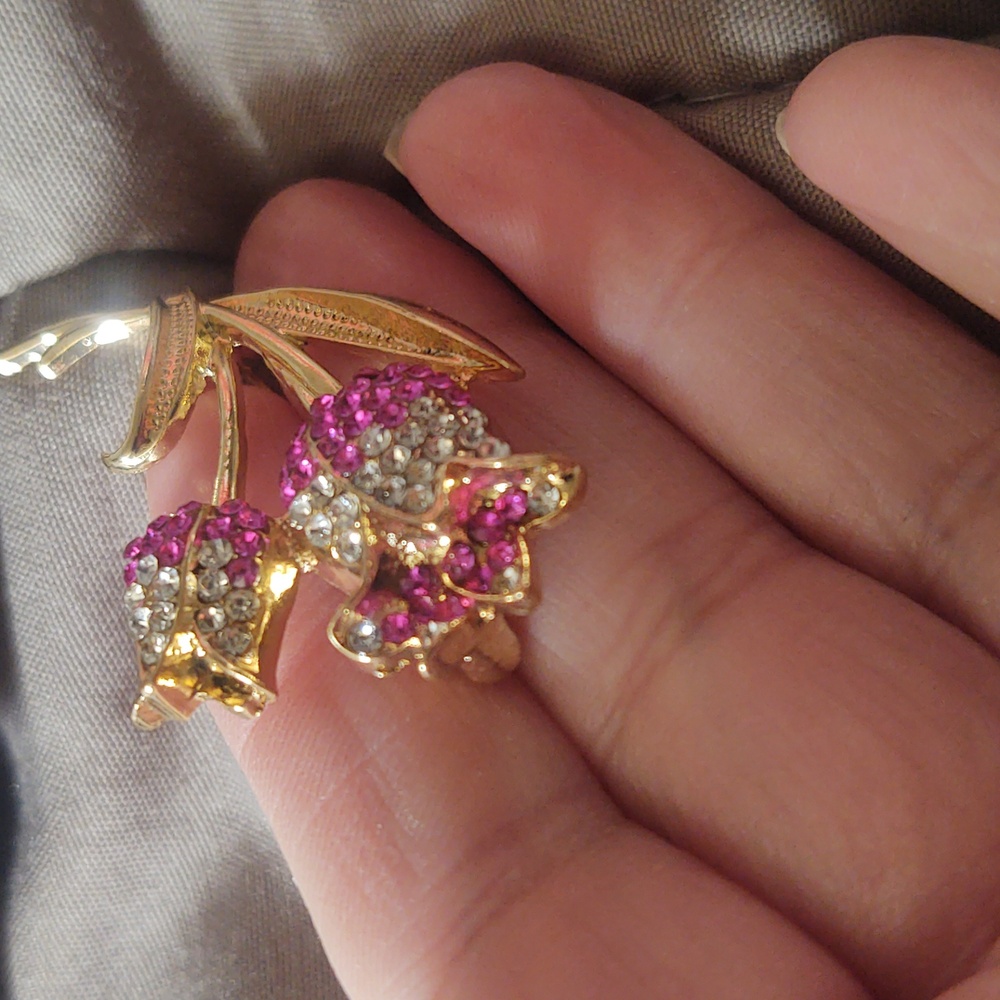 Pink Rhinestone Tulip Brooch - Picture 4 of 4